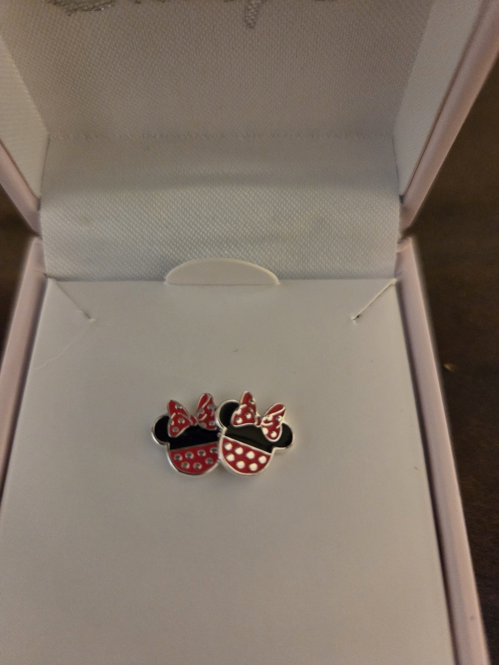 New Minnie Mouse Earrings